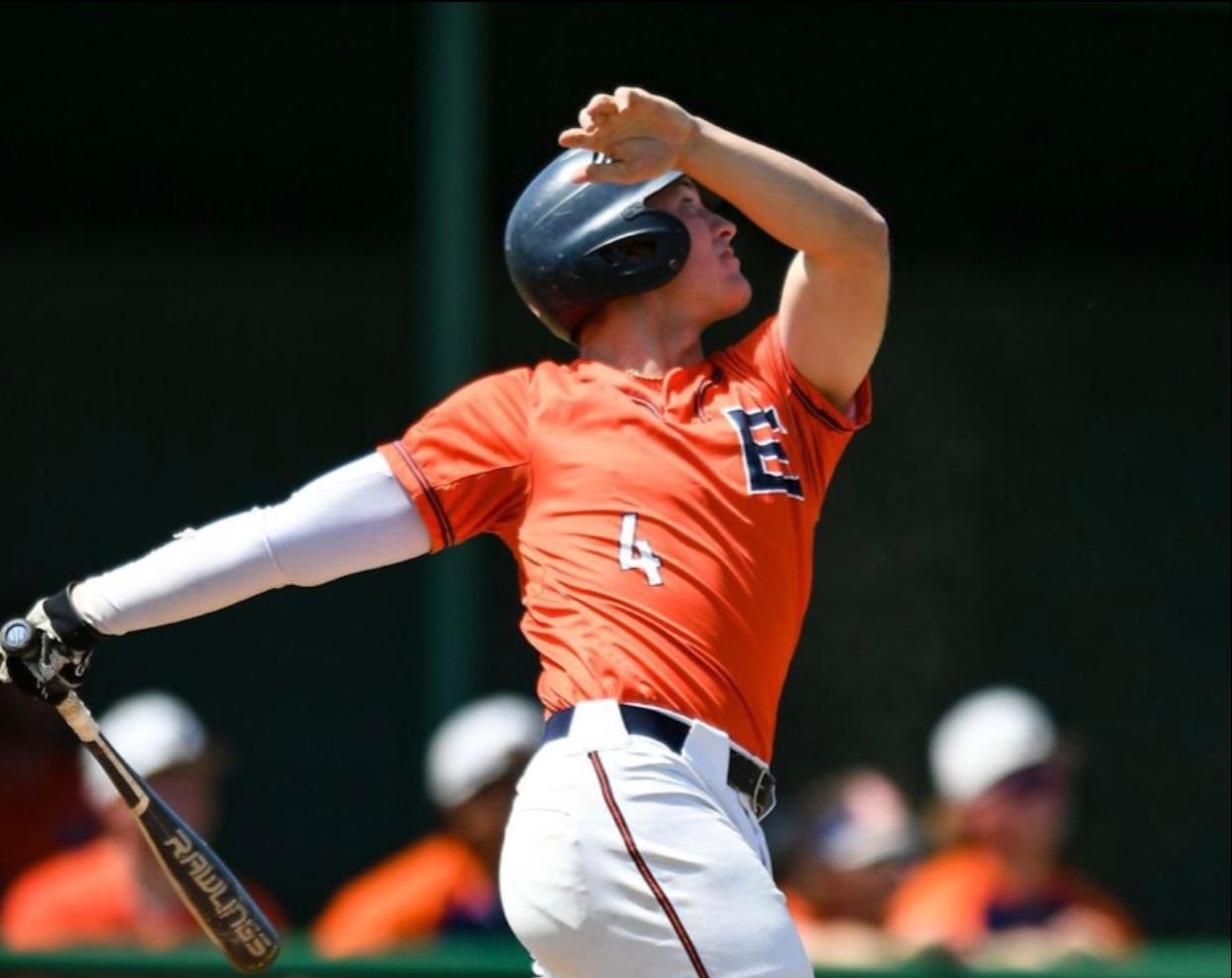 #4 Eastfield Finishes Regular Season 41-9-1
