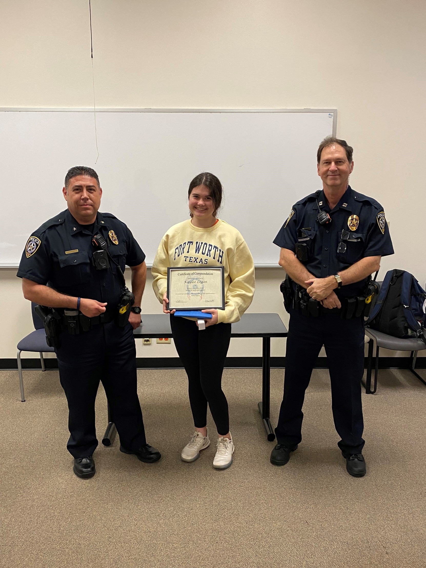 Volleyball player presented with Certificate of Commendation